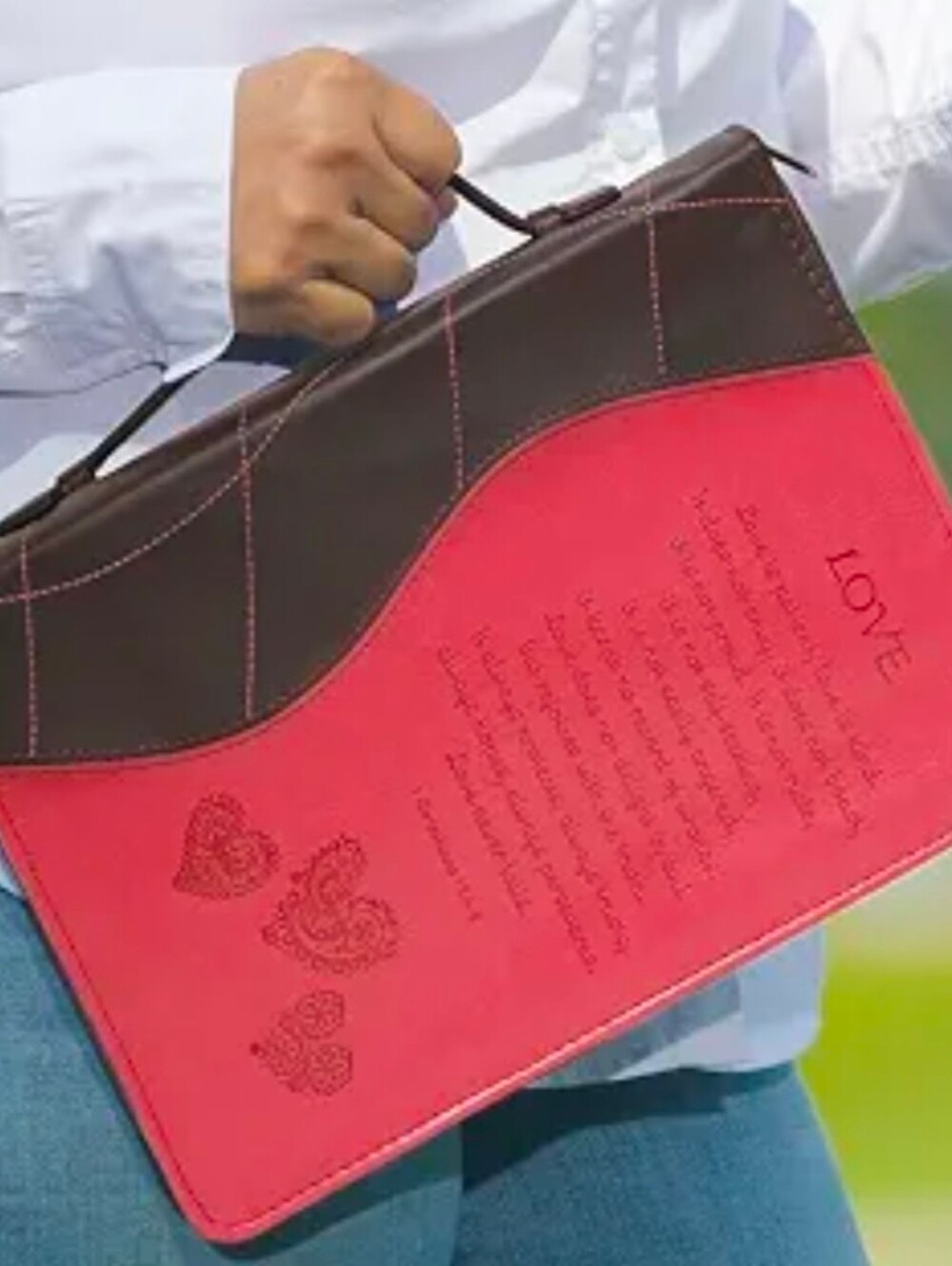 Christian Art Gifts Women's Fashion Bible Cover Love 1 Corinthians 13:4-8 Pink F